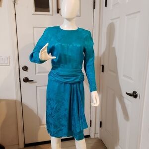 Vintage Pat Argenti size 4 100% silk